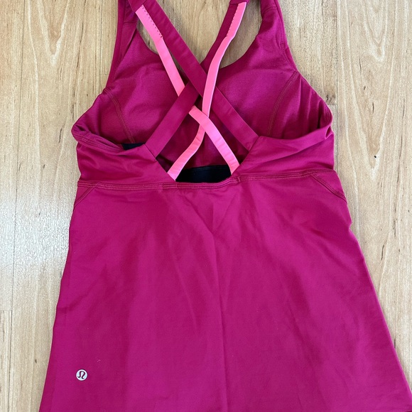 Lululemon Stash N Run Tank Ruby Red size 4 - Picture 5 of 8